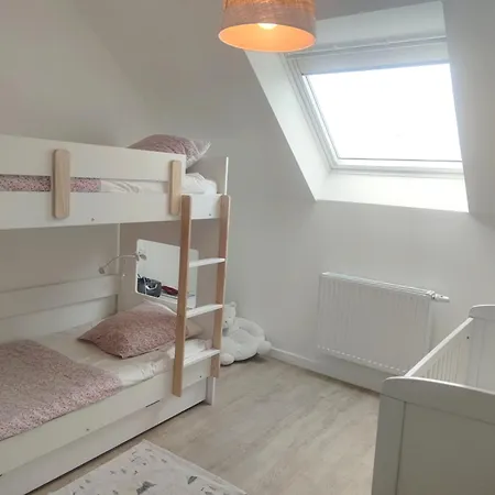 Holiday home Maison Cosy 8 Pers. A 450m De La Plage, Grand Jardin, Proche Commerces Et Port De Saint-jacques. - Fr-1-639-111