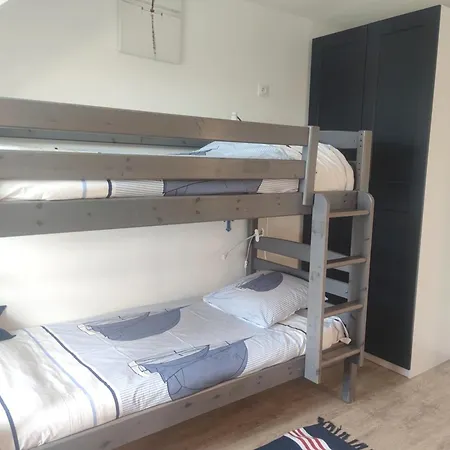 Maison Cosy 8 Pers. A 450m De La Plage, Grand Jardin, Proche Commerces Et Port De Saint-jacques. - Fr-1-639-111 Holiday home